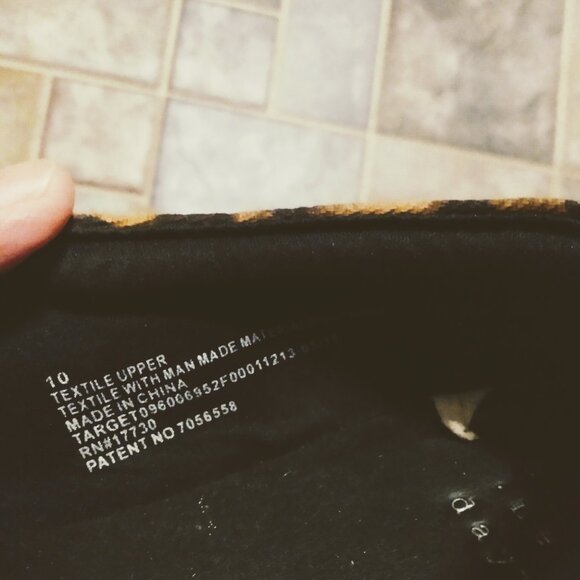 Ladies size 10 A New Day slip on animal print sneakers shoes - Picture 3 of 8